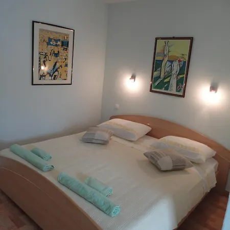 Iva Penzion Hvar Town