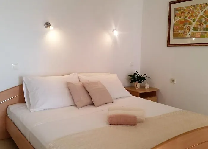 Iva Πανσιόν 3*